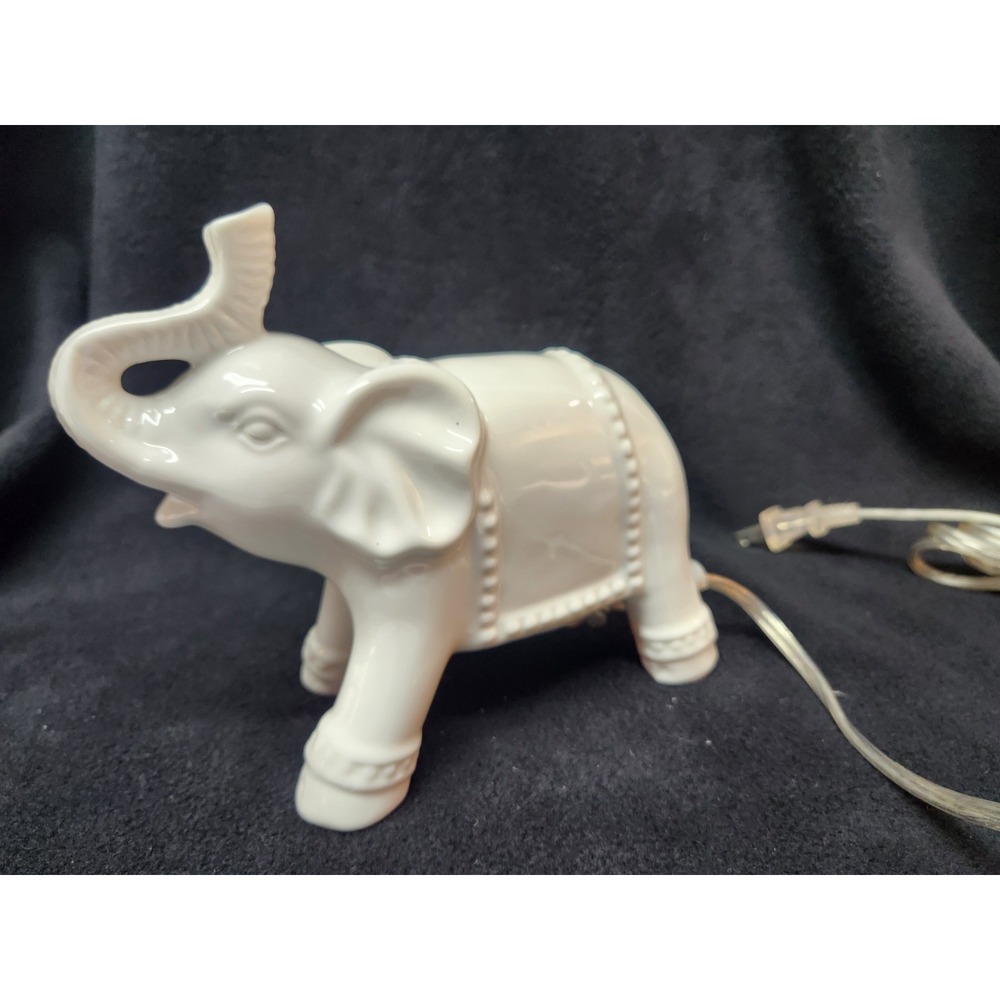 New! Elephant Accent Lamp 8"L X 6.5"H Nightlight Table Lamp Electric Switch Boho